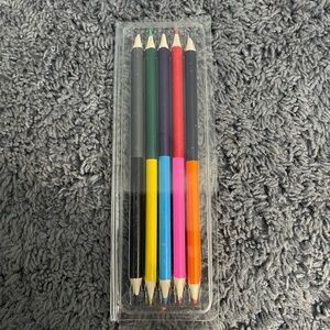 NWT set of 5 double sided colored pencils